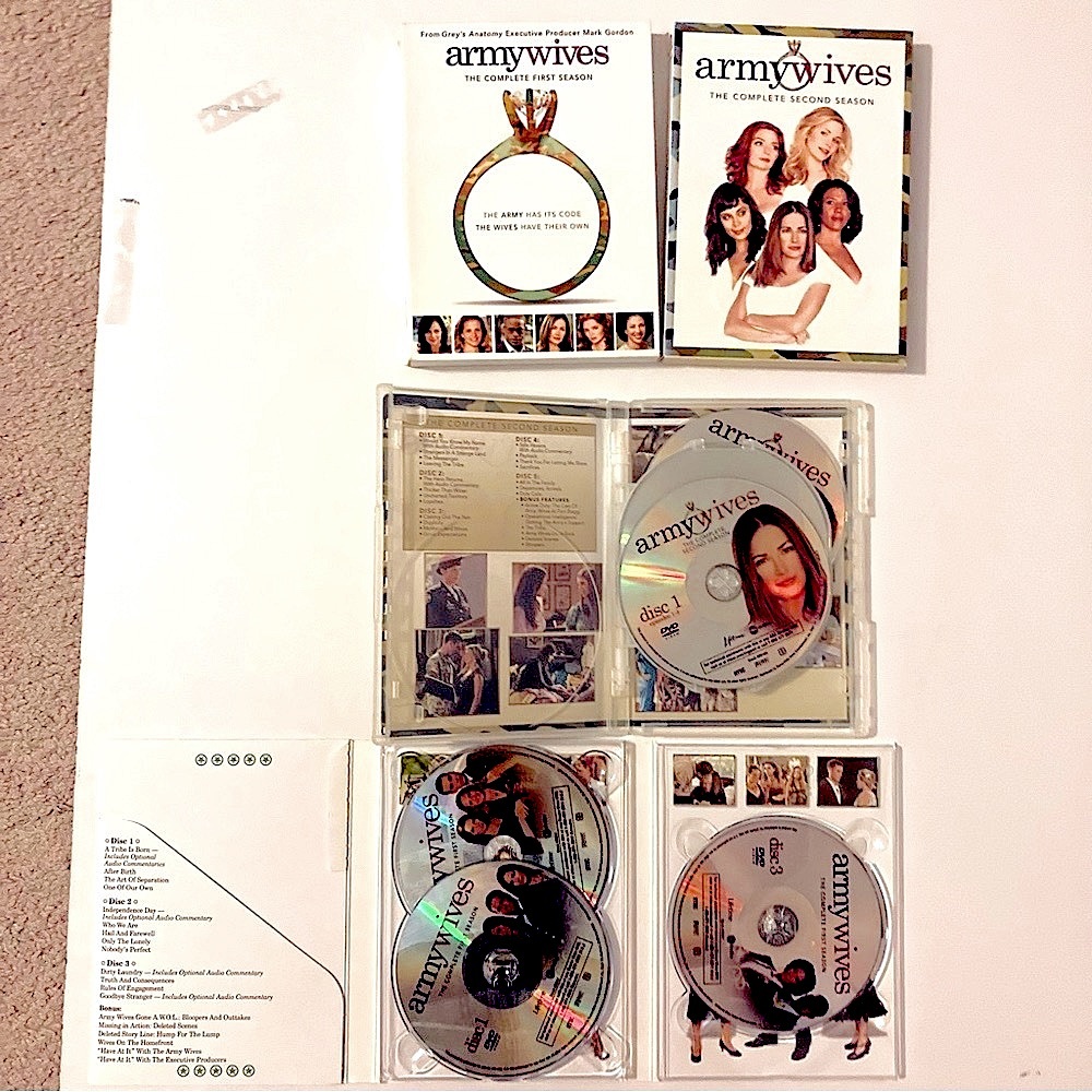 Set of 2 DVDs Army Wives Season 1 & 2 - Picture 2 of 5